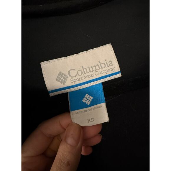 NEW! Columbia XS Soft Shell Hooded Rain Jacket $179 Waterproof Hiking Coat Black - Picture 4 of 6